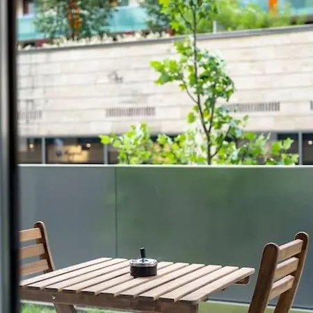 Intimate Ground-floor Hideaway - 011 דירה *